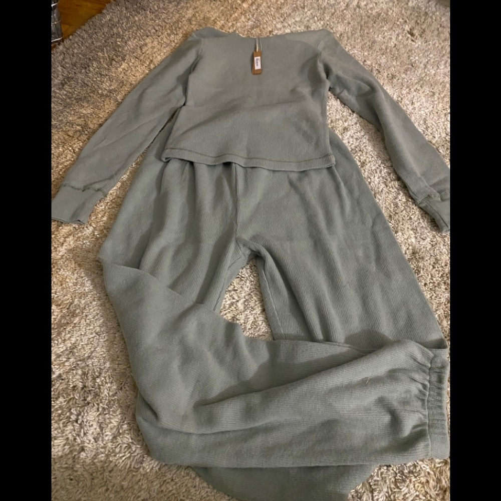 nice soft two-piece